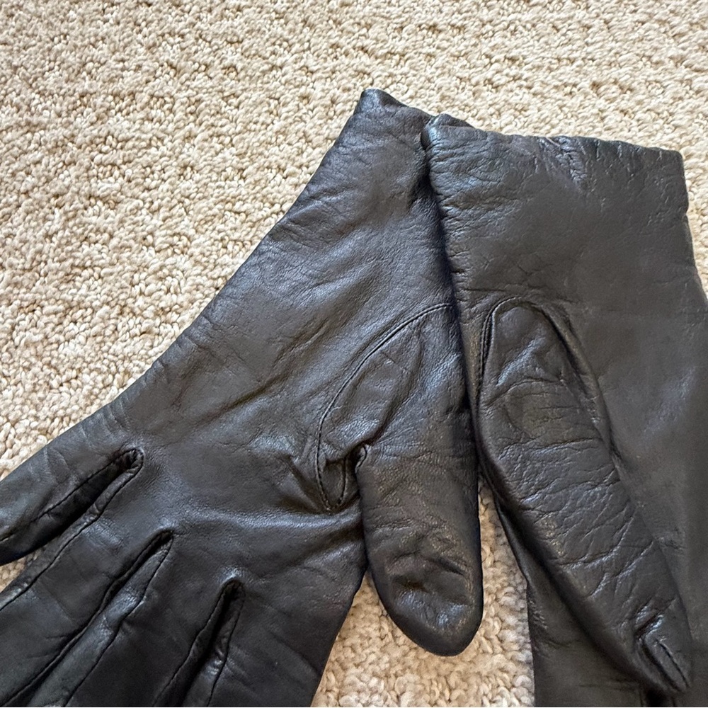 Womens Vintage Black Leather Gloves Sz 8 Lined Driving Fall Winter Classic Retro - Picture 7 of 14